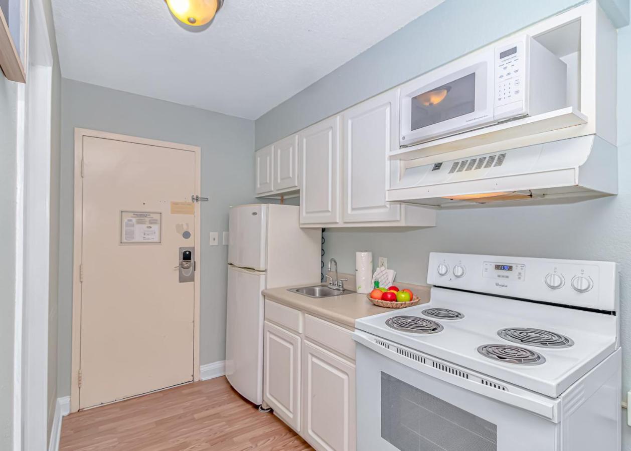 Renovated And Modern! Beautifully Updated Queen Suite! Sea Mist Resort 50410 Perfect For 2-4 Guests! Myrtle Beach Buitenkant foto